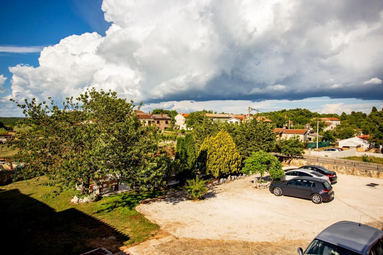 Apartmani Jurman Matohanci Exterior foto