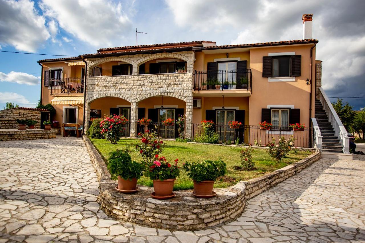 Apartmani Jurman Matohanci Exterior foto